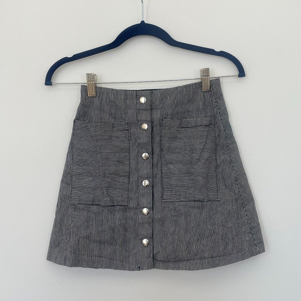 Striped mini skirt with buttons, size XS